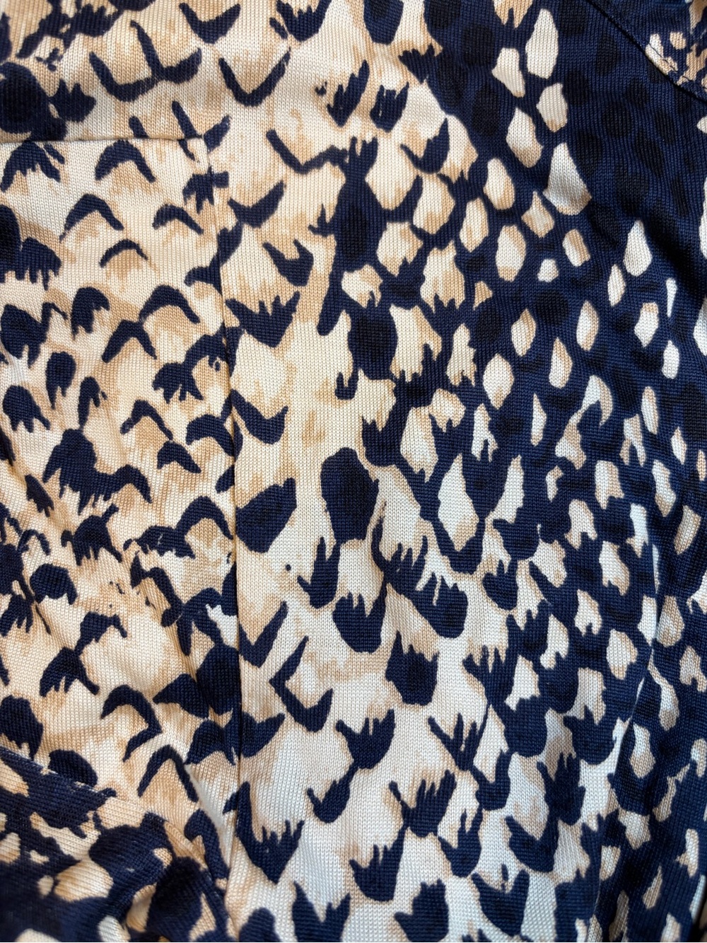 Diane von Furstenberg 100% Silk Snake Print Wrap Dress Size 6 Navy & Ivory - Picture 6 of 7